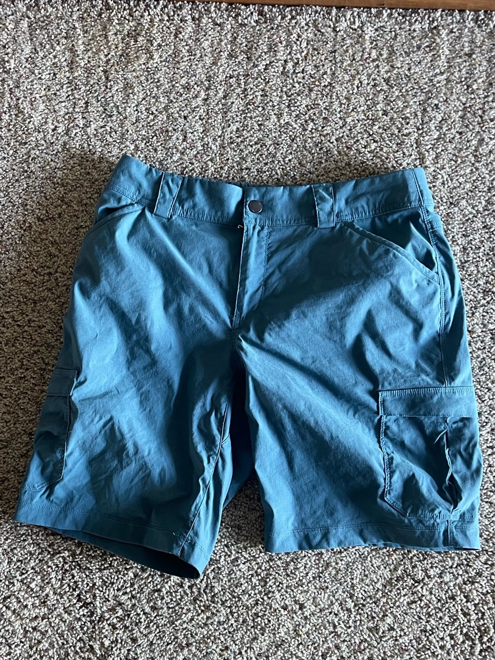 Duluth Trading Co Teal Blue Women’s Cargo Shorts